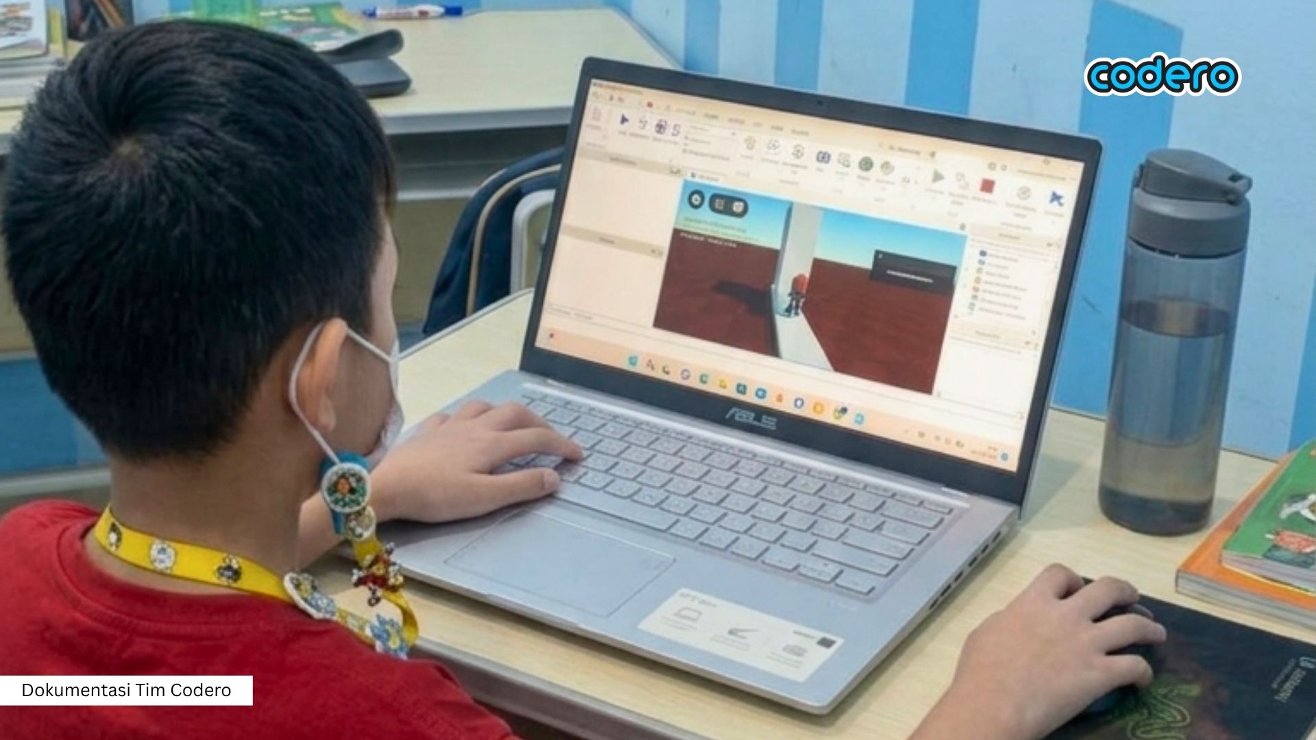 The Other Side of Roblox: Teaching Kids Perseverance and Logical Thinking