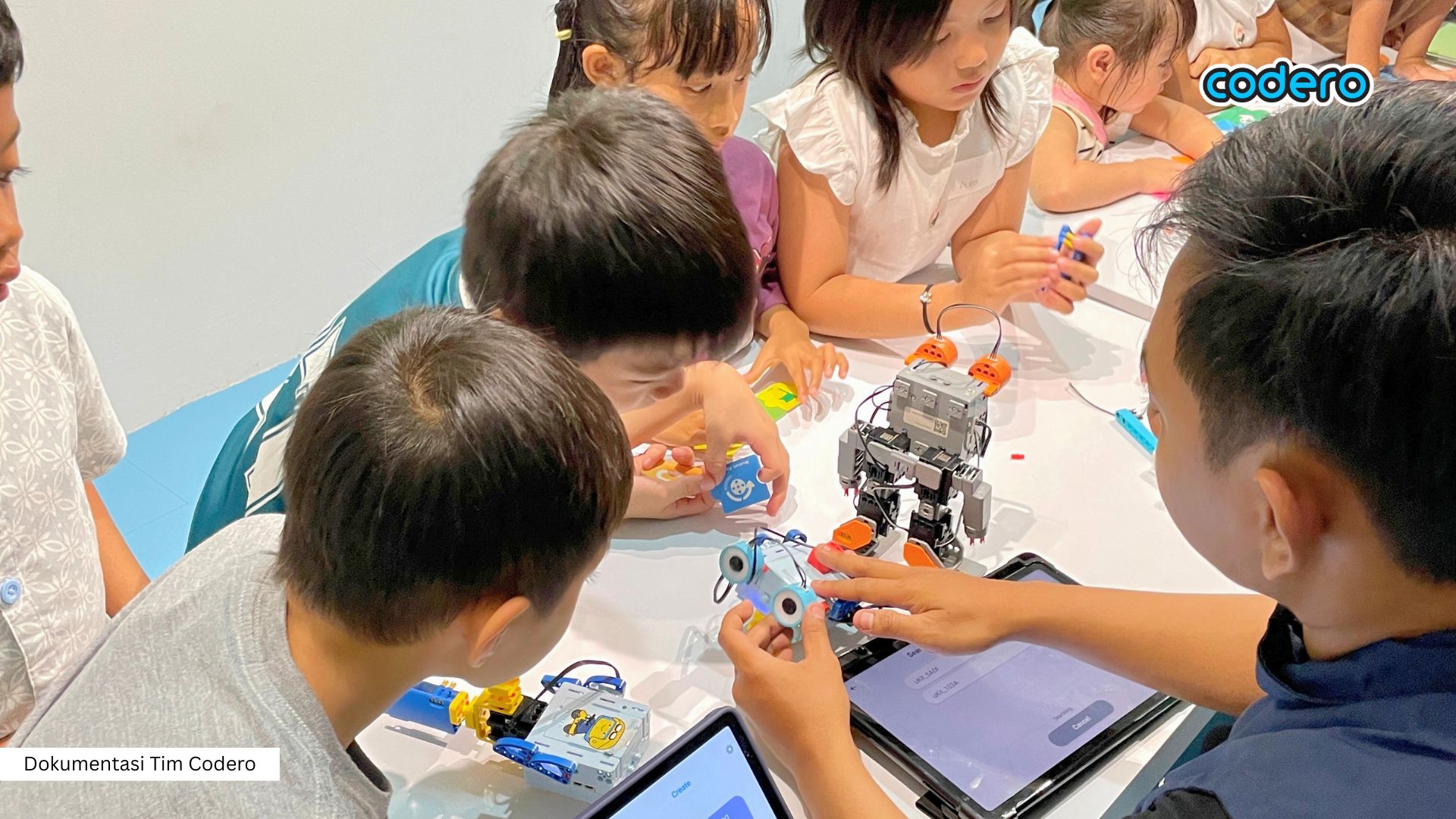 Over 100 Families in Cibubur Witness the Launch of a Comfortable Learning Space for Children