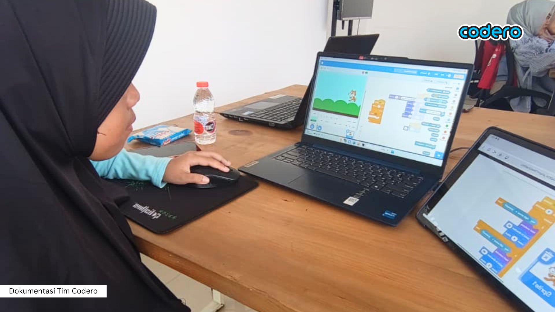 Meet the Peak Demand for Children’s Coding Courses by Investing in Technology Education Institutions