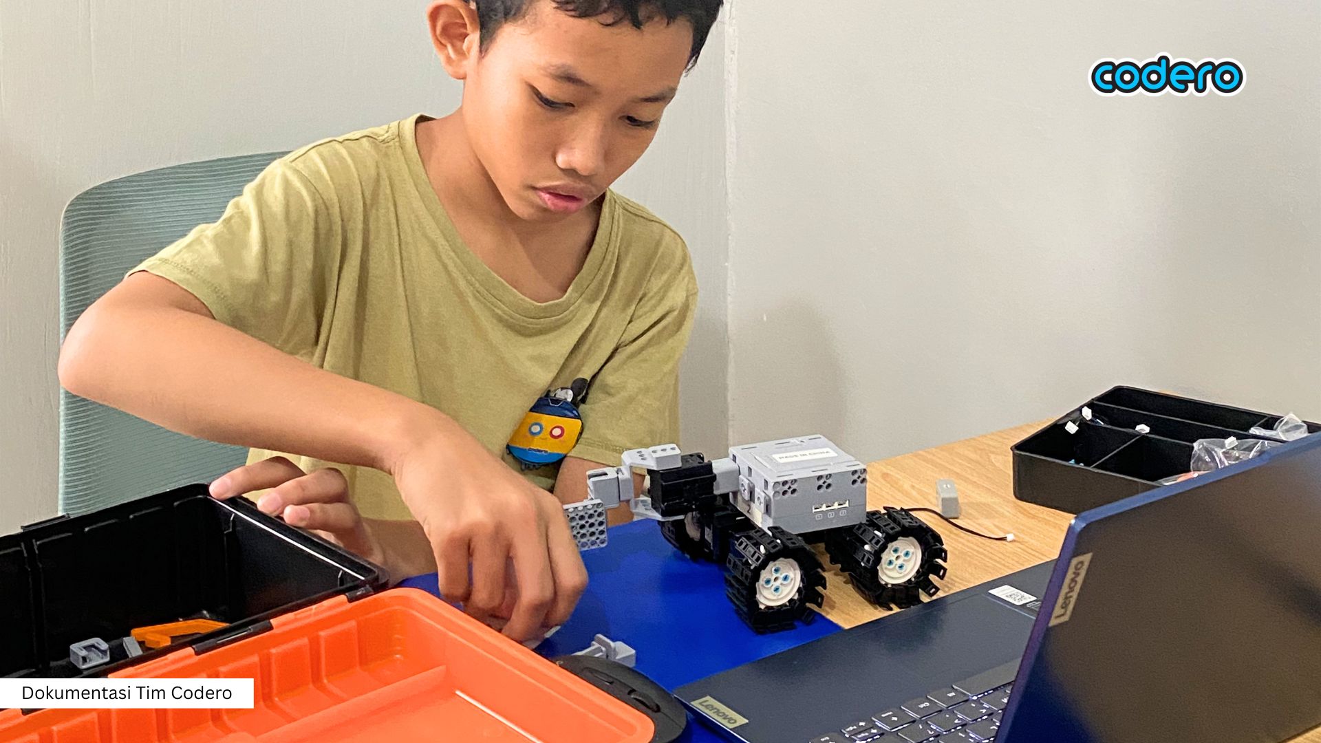 Canggih! Robot Humanoid Agibot Jago Pencak Silat: Inspirasi Anak Belajar Robotik